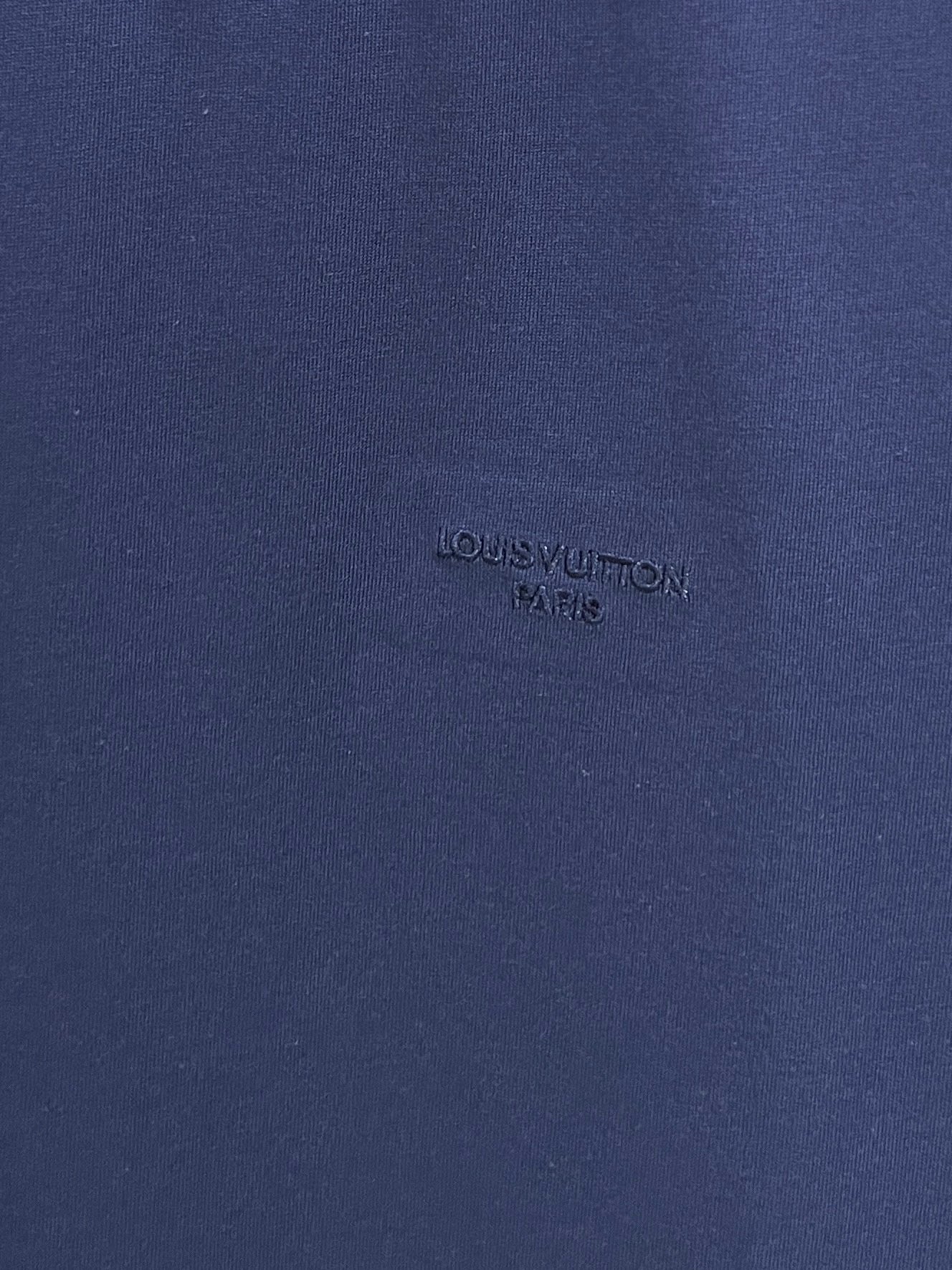 LOU T-SHIRT