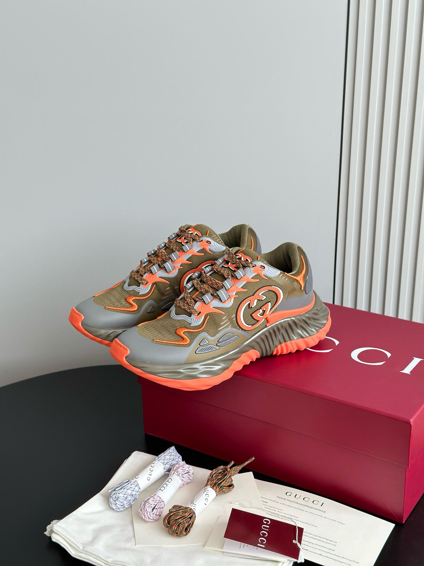 GG RIPPLE TRAINERS