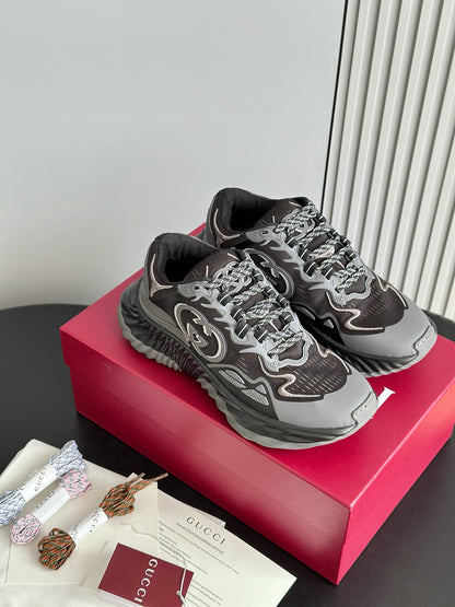 GG RIPPLE TRAINERS