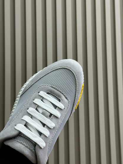 HERM BOUNCING SNEAKER