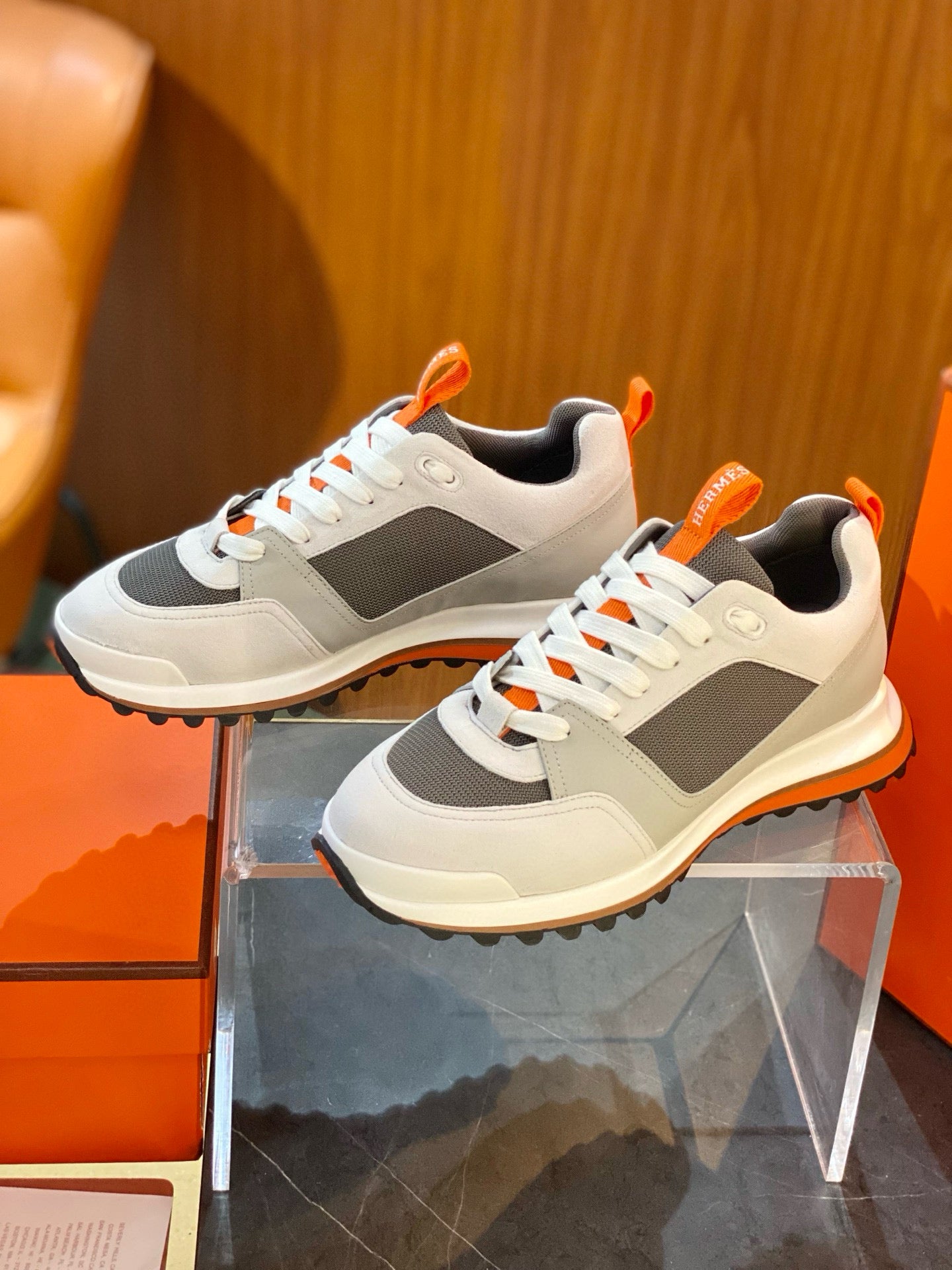HERM LEADER SNEAKERS