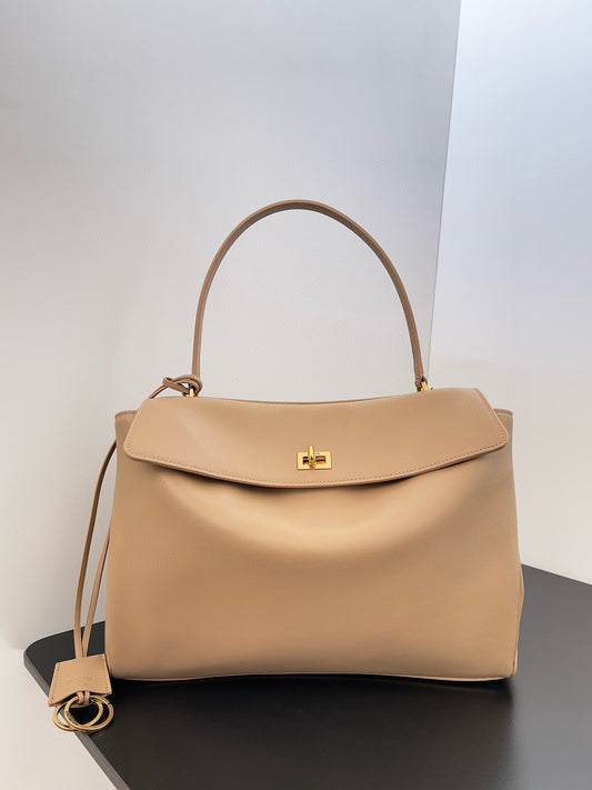 BAL MEDIUM RODEO BAG