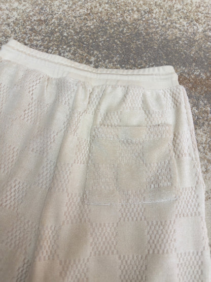 LOU SHORTS