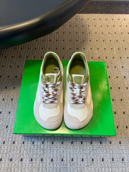 BOTT V ORBIT SNEAKER