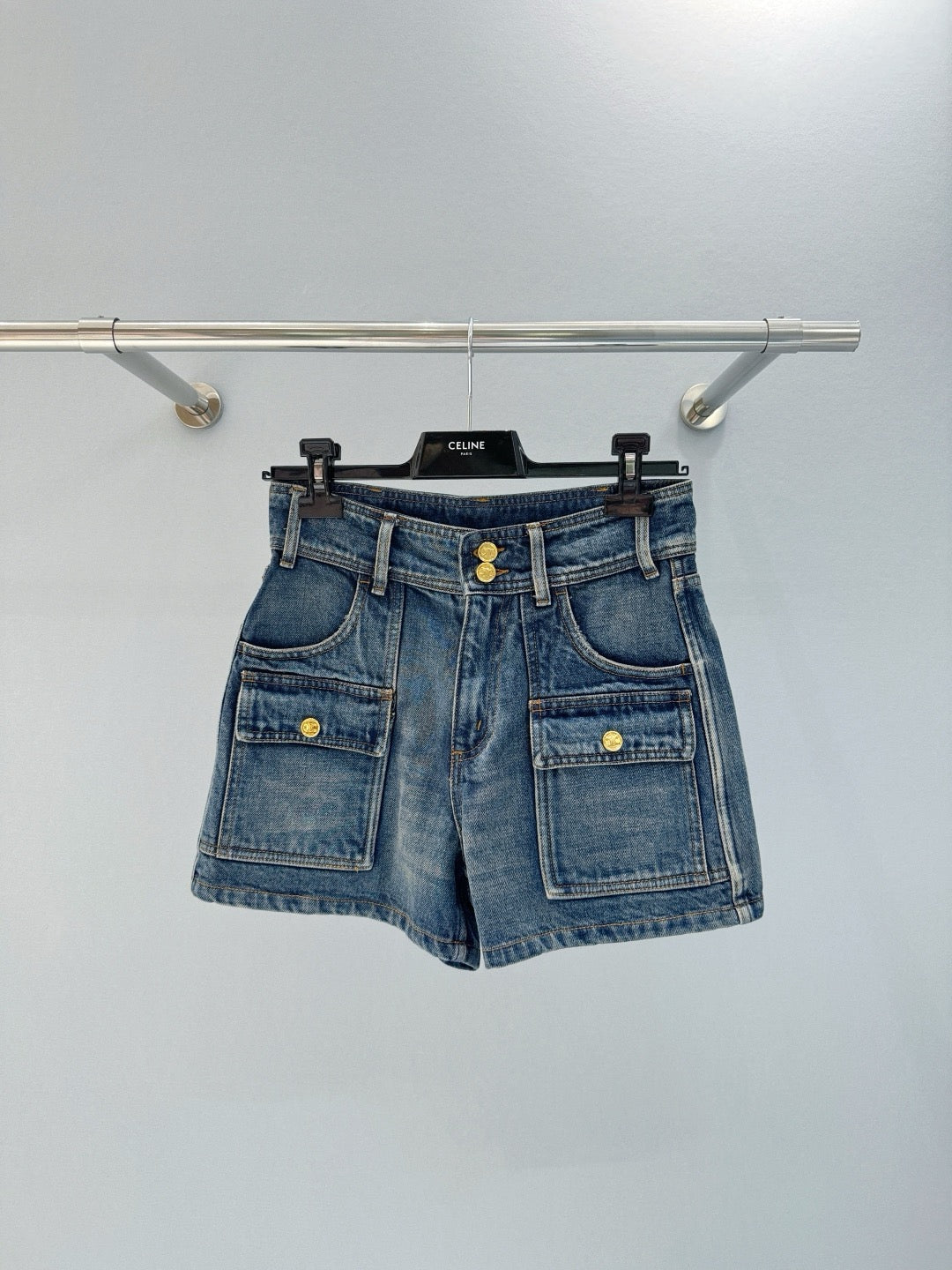 CEL SHORTS