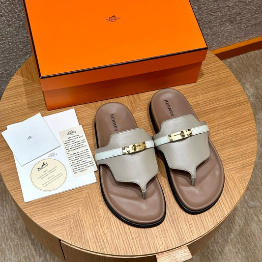 HERM EMPIRE SANDALS