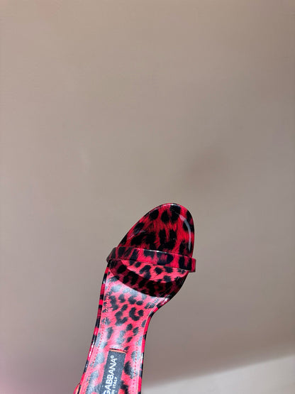 D&G HEELS