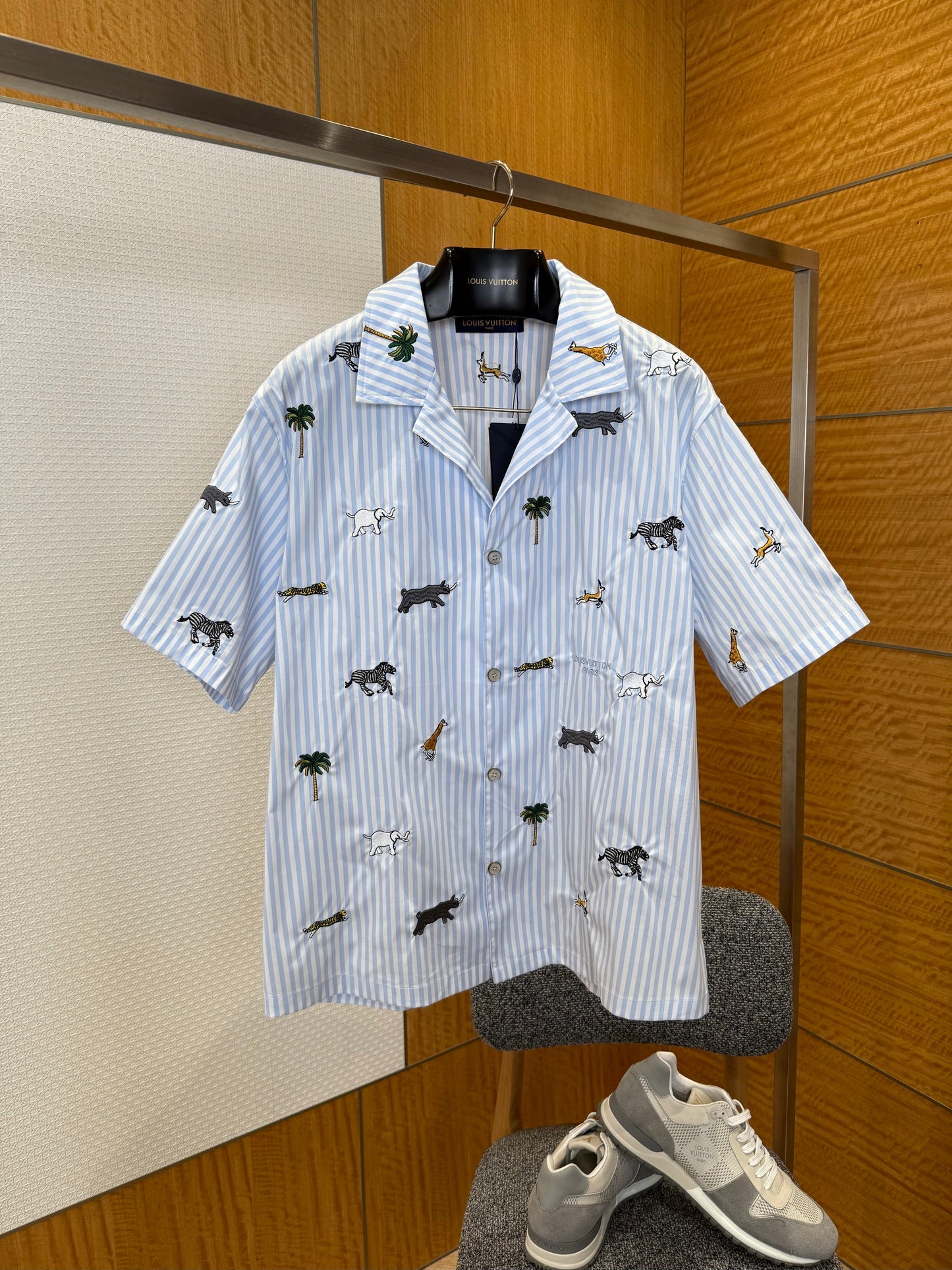 LOU SHIRT