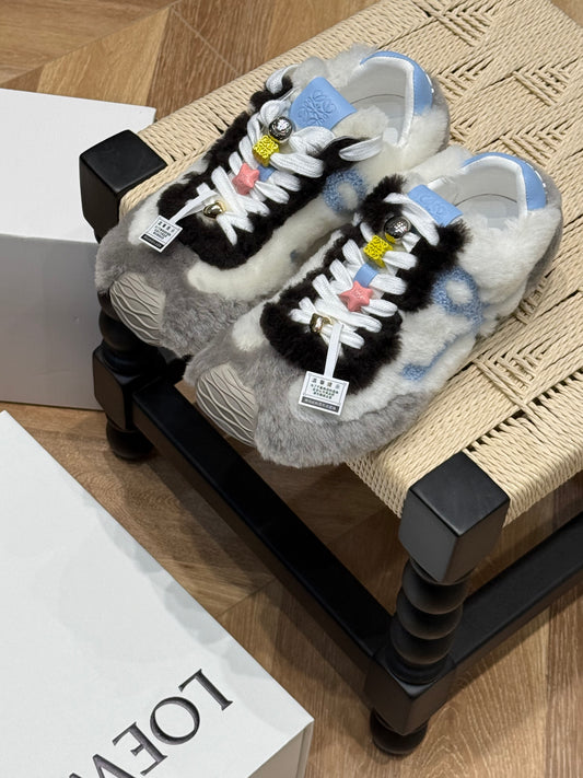 LOEW SNEAKERS