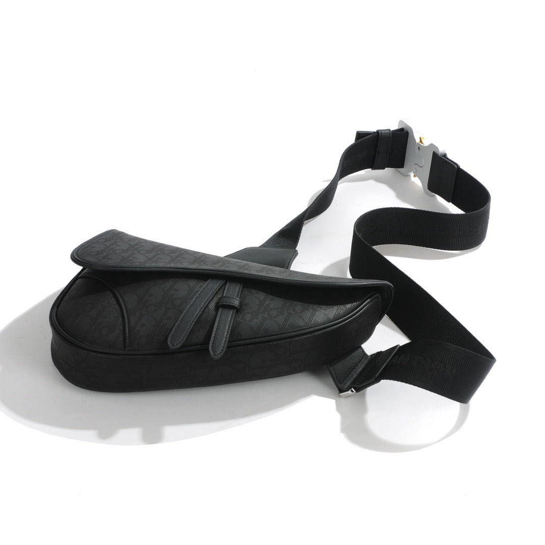 CD SADDLE BAG