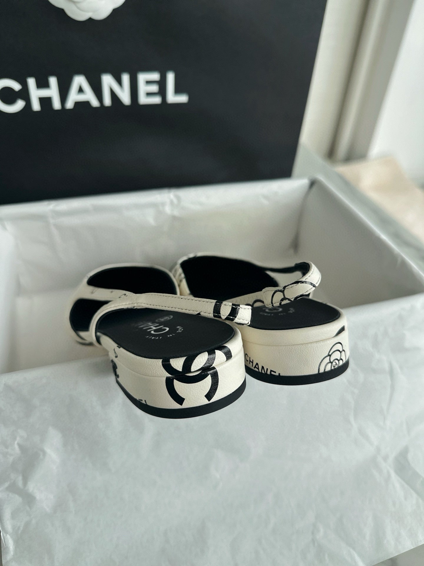 CC SLINGBACK