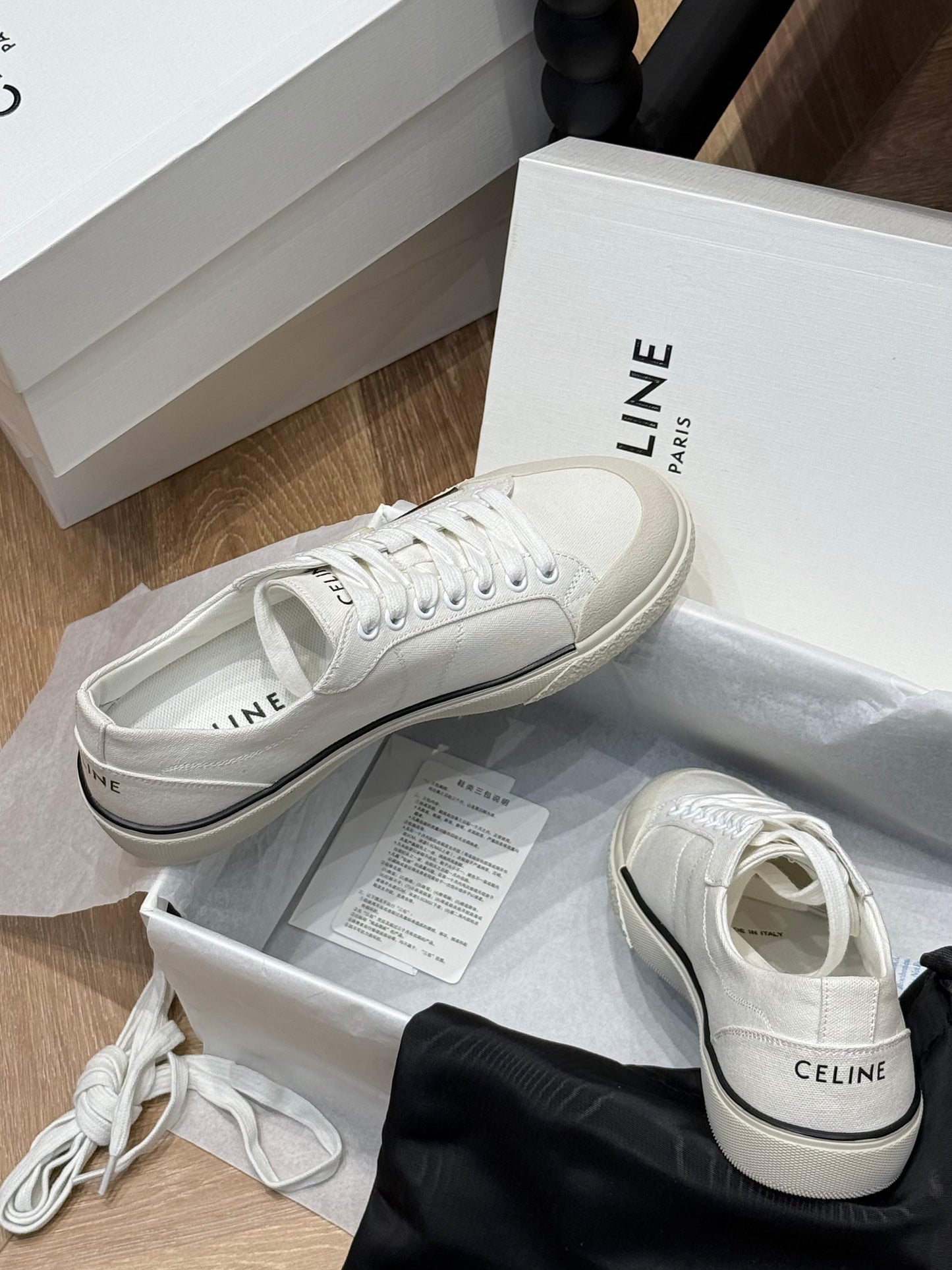 CEL SNEAKERS