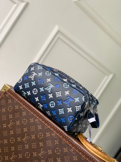 LOU DOPP KIT TOILETRY BAG
