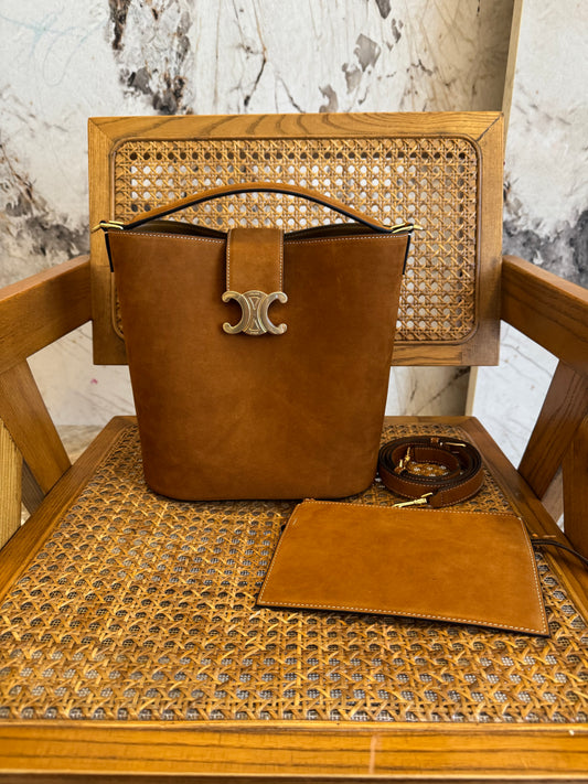 CEL MEDIUM BUCKET LOUISE BAG