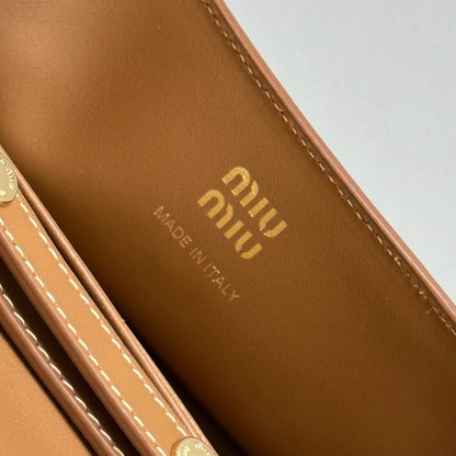 MIU M SHOULDER STRAP WALLET