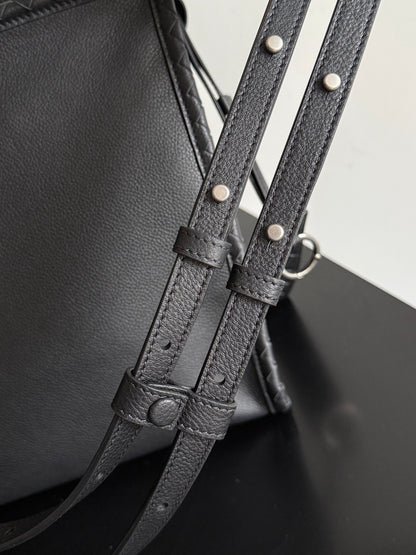 BOTT V CORRIER MESSENGER BAG