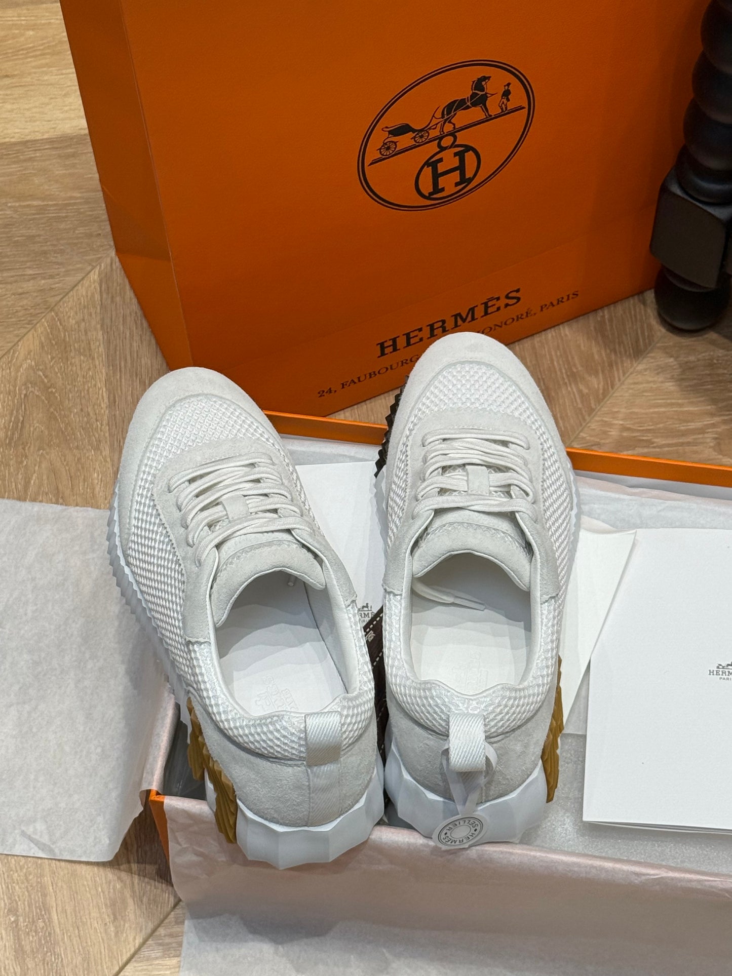 HERM BOUNCING SNEAKER