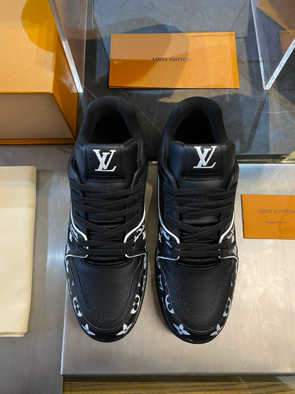 LOU TRAINERS