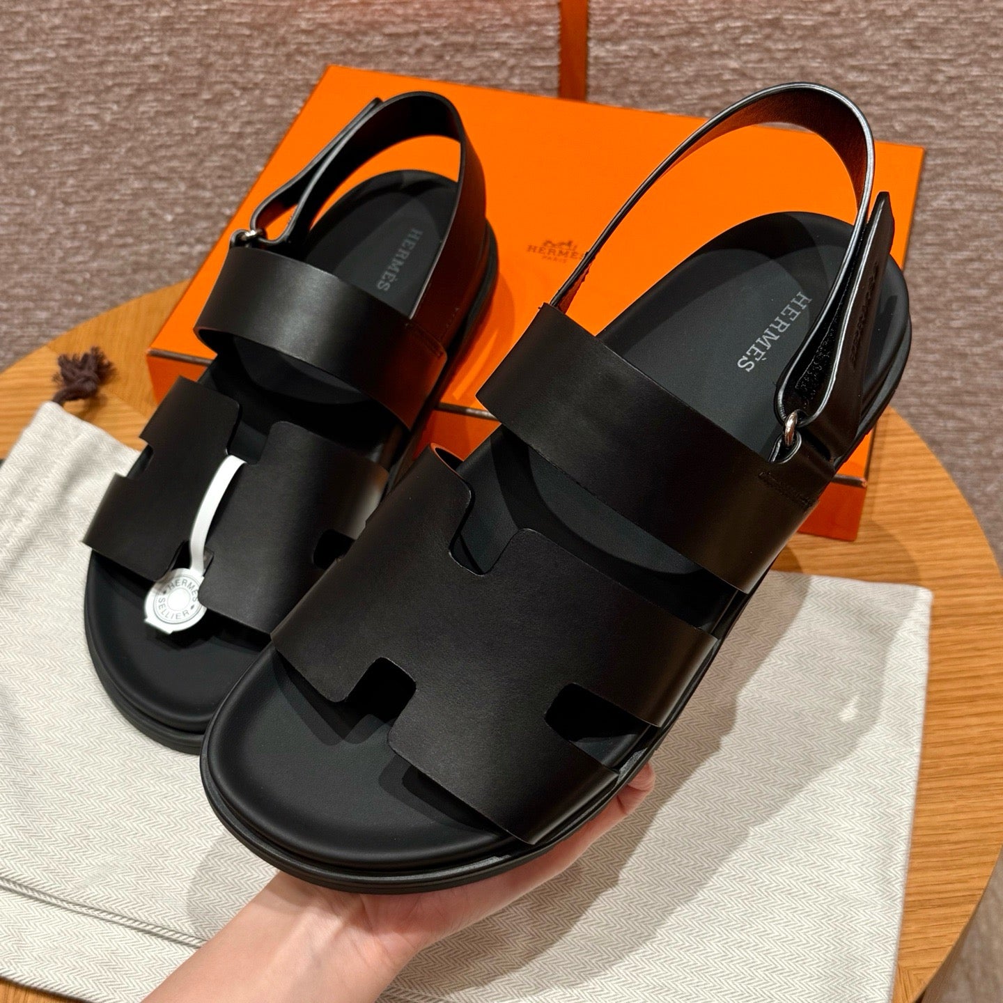 HERM GENIUS SANDALS