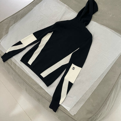 CC KNIT HOODIE