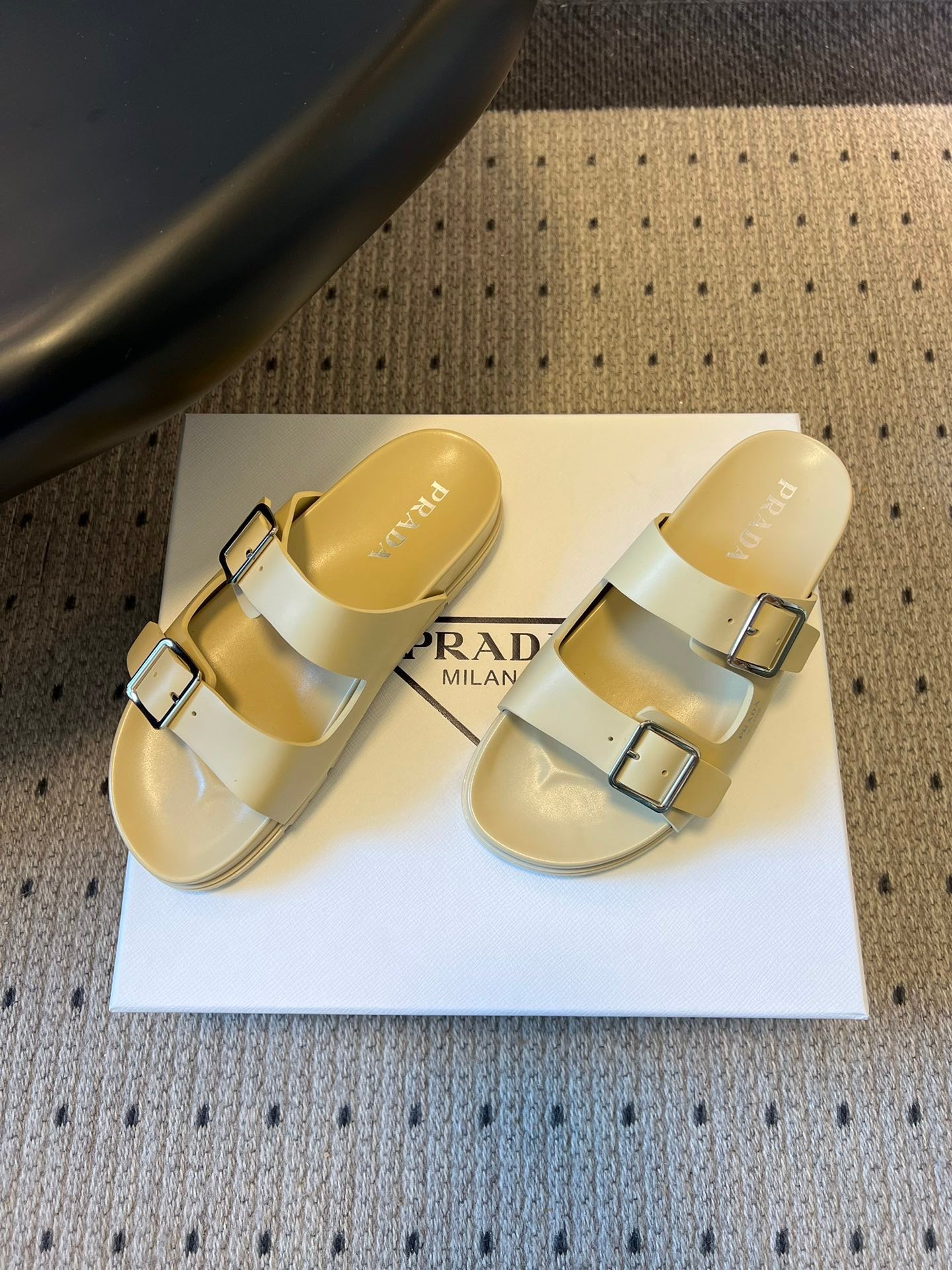 PD LOGO SANDALS