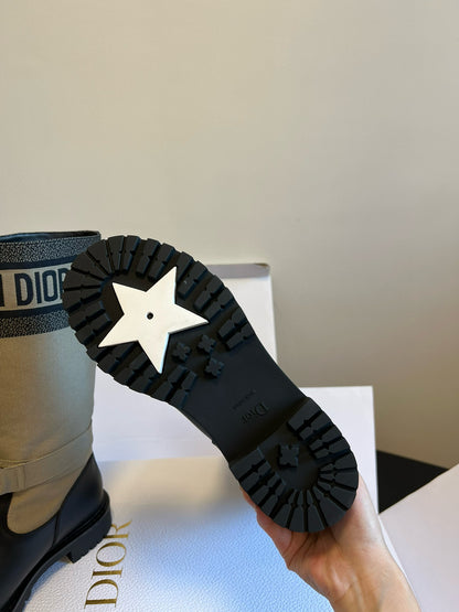 CD BOOTS