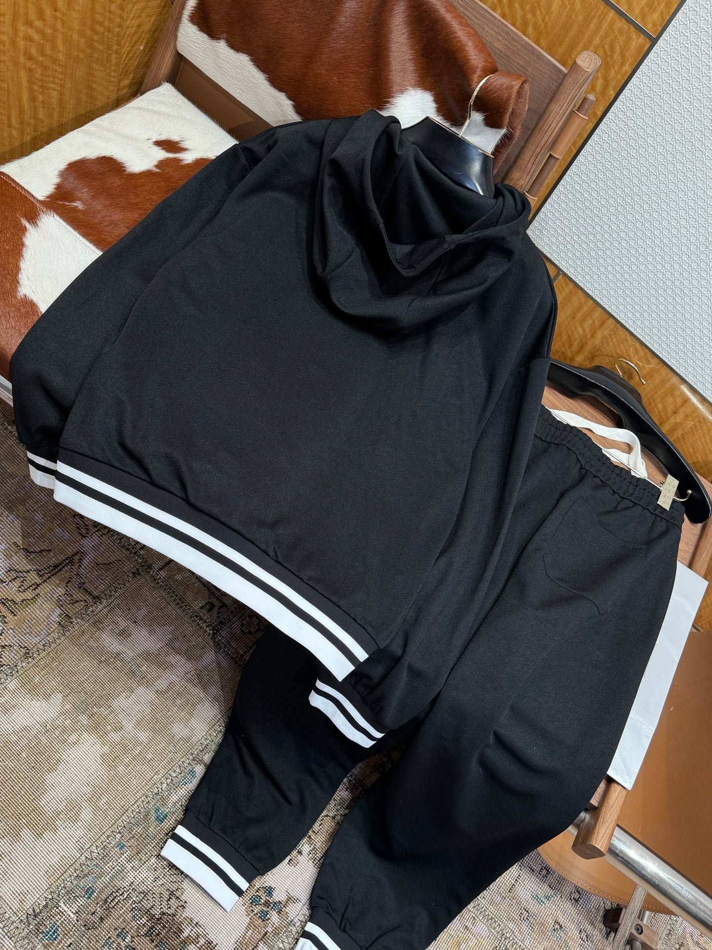 GG ZIP HOODIE