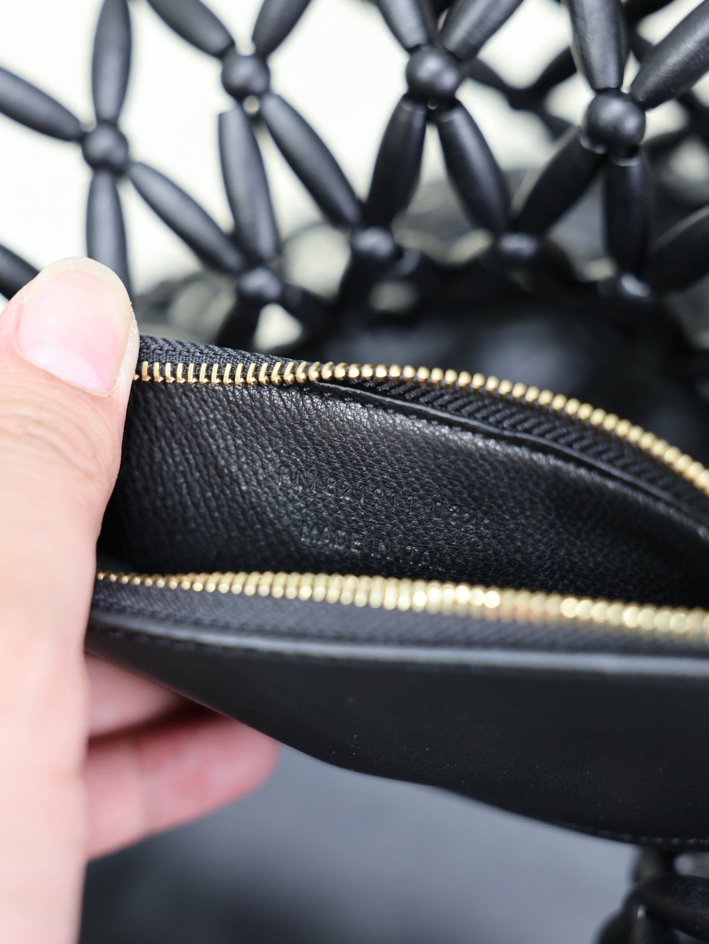 SL SUPPLE BUCKET IN WOOD BAG