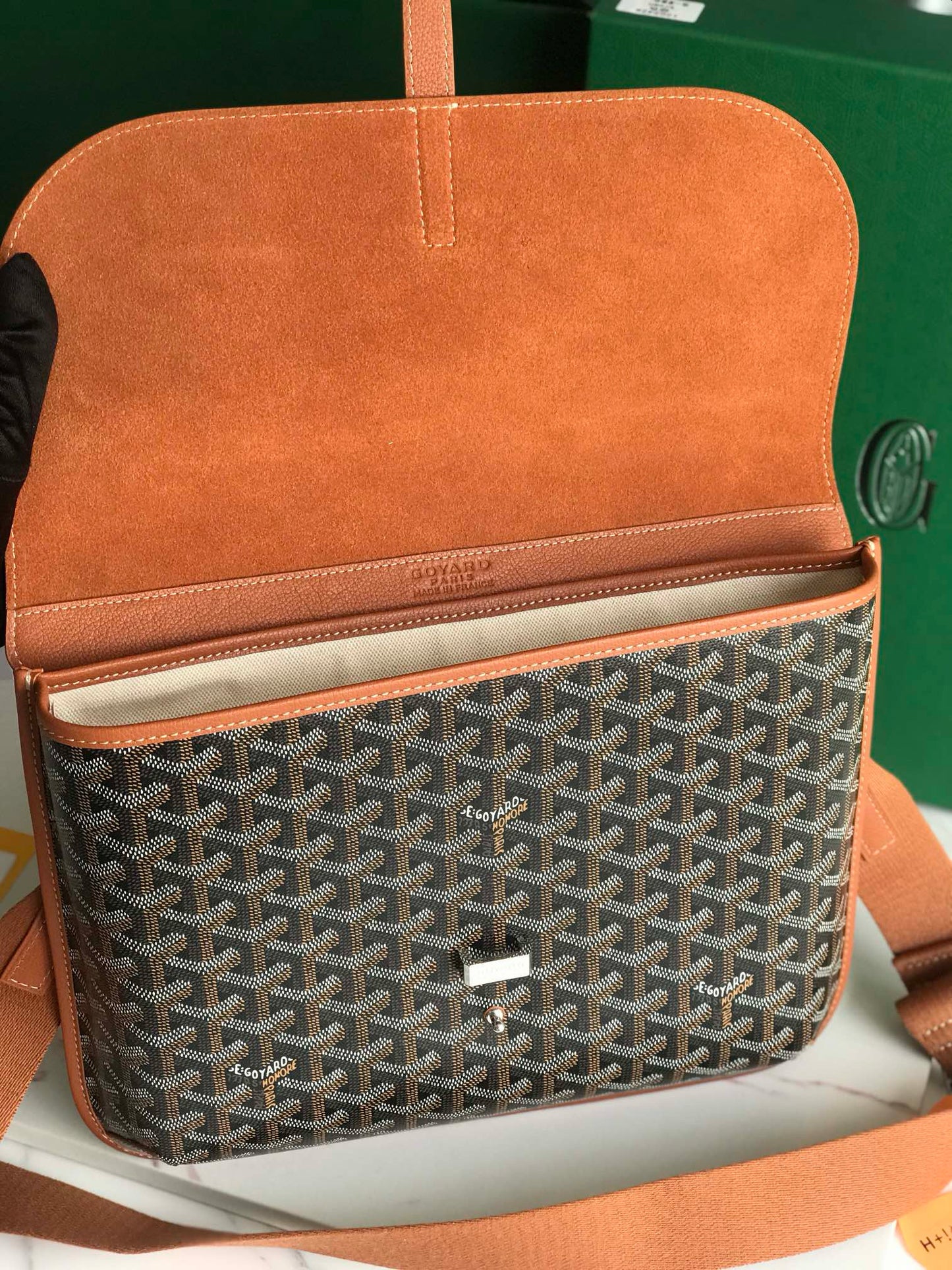 GOYA COURSIER MESSENGER BAG