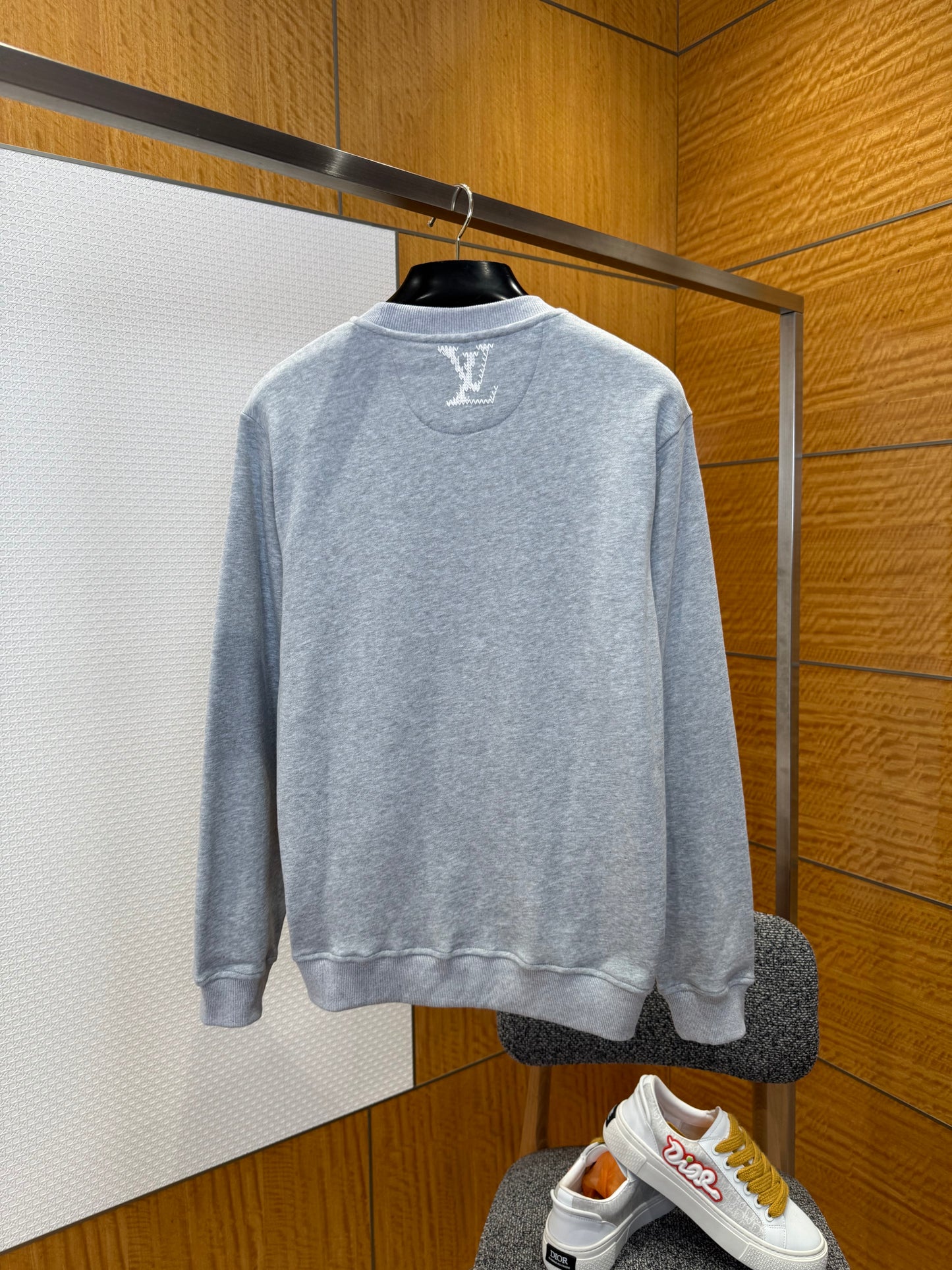 LOU JUMPER