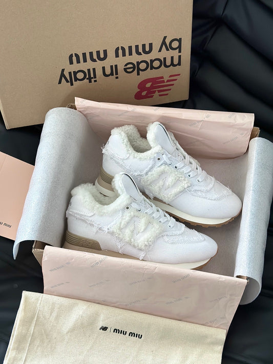 MIU M x NEW BALANCE TRAINERS