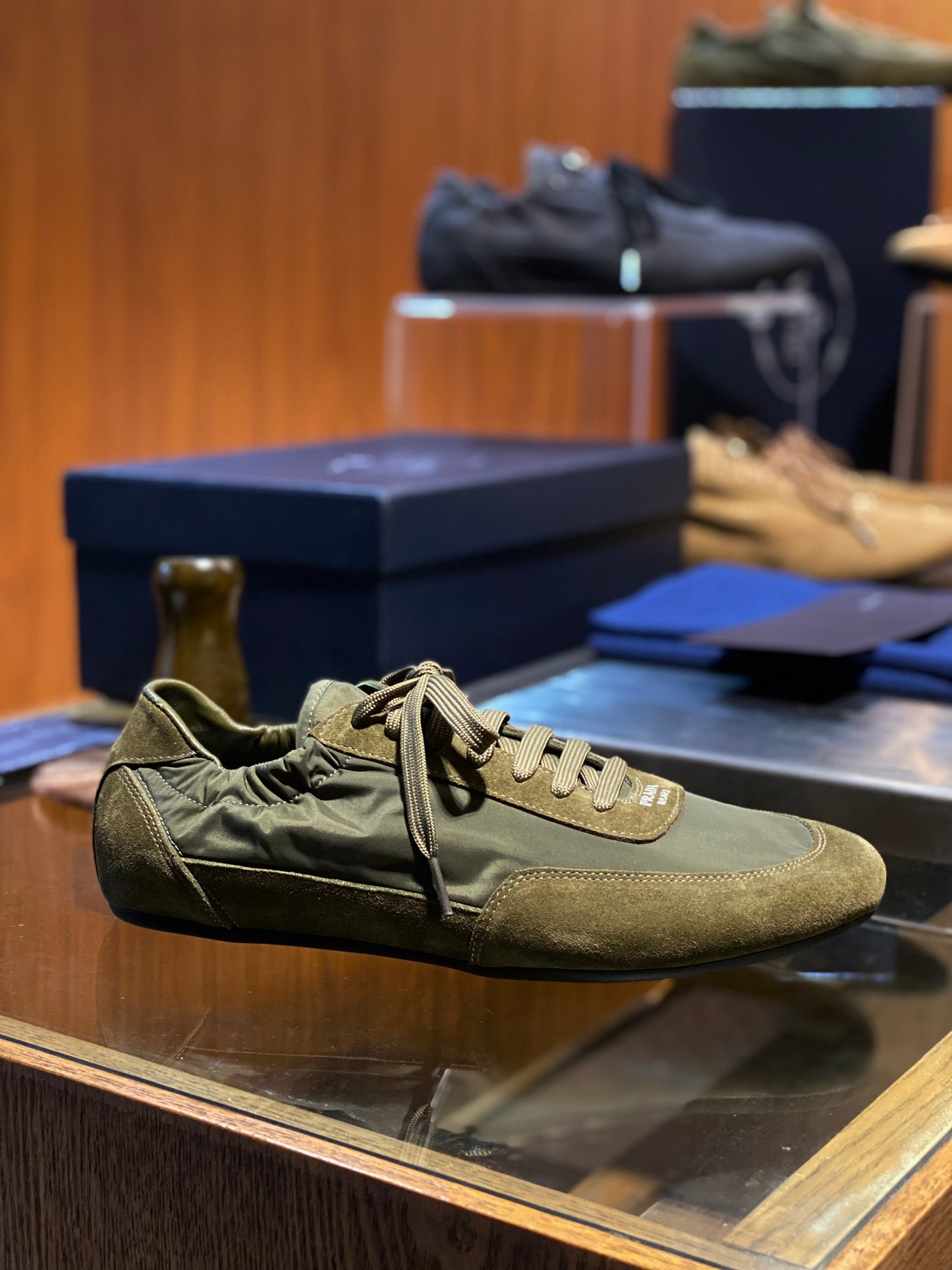 PD COLLAPSE SNEAKER