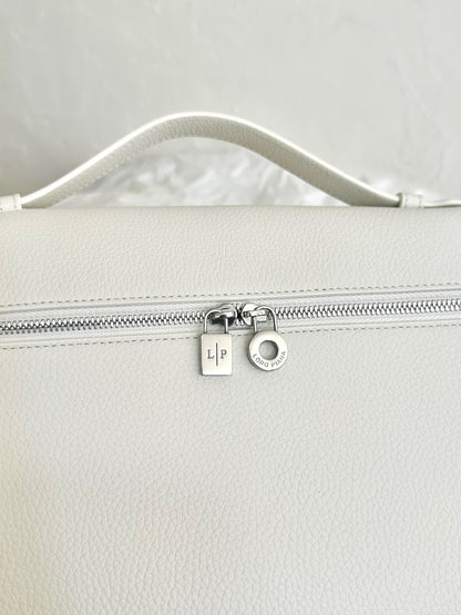 LORO P EXTRA POUCH L27