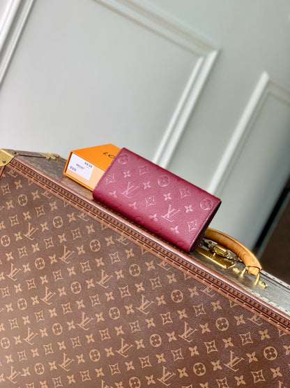 LOU SARAH WALLET