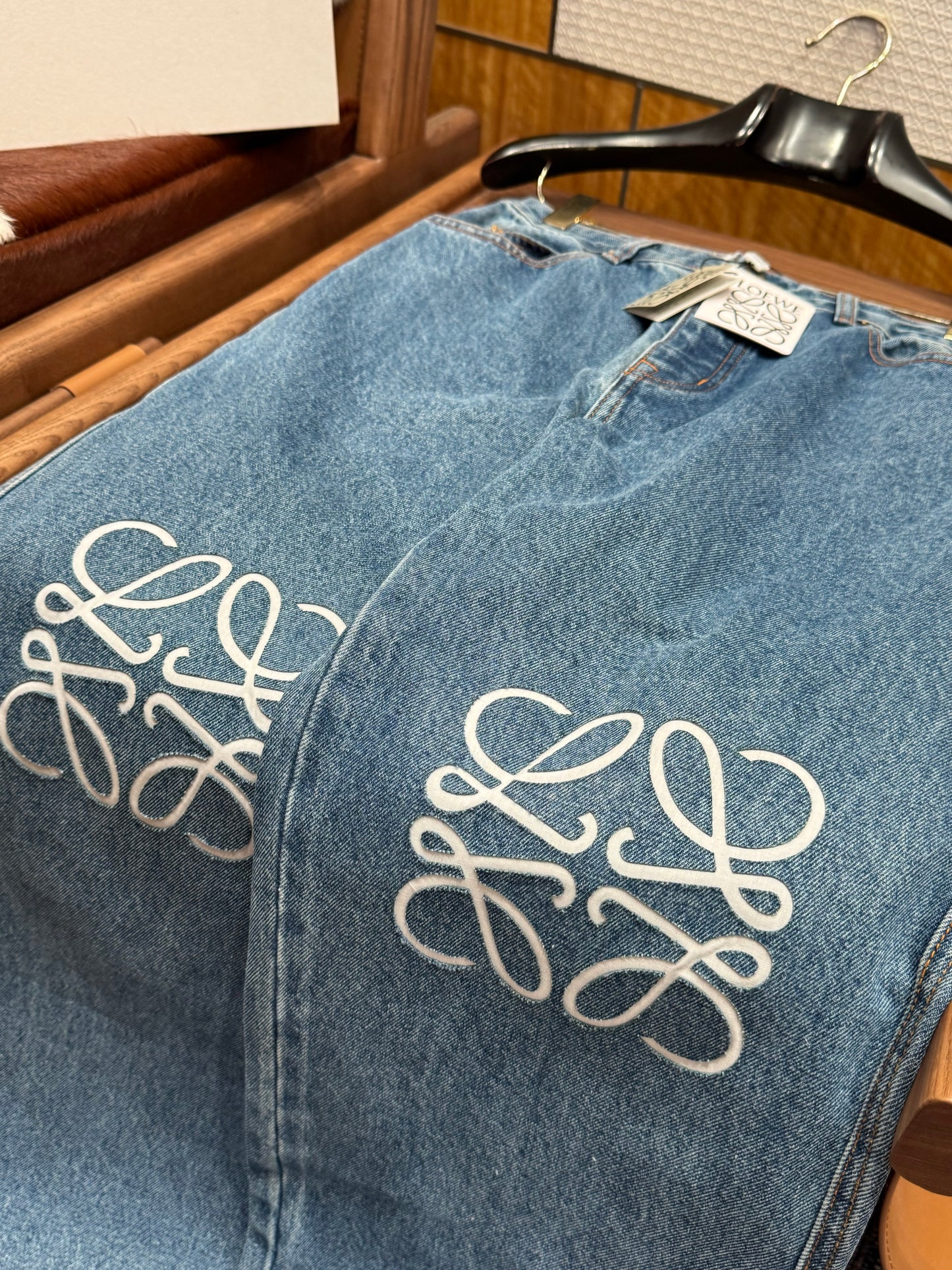 LOEW JEANS