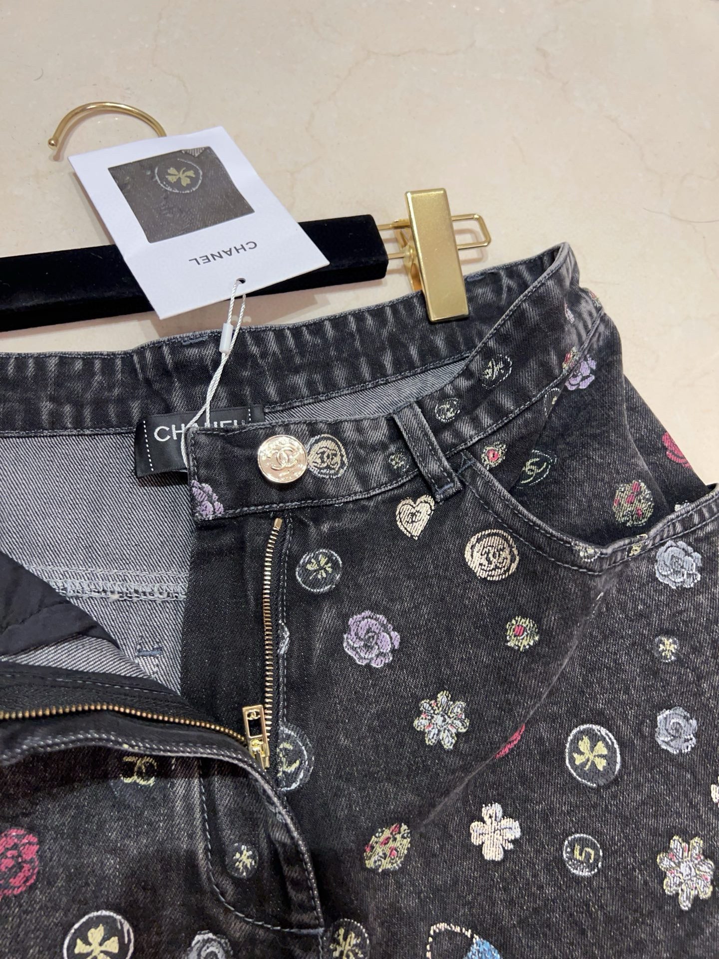 CC JEANS