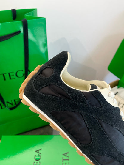 BOTT V ORBIT SNEAKER