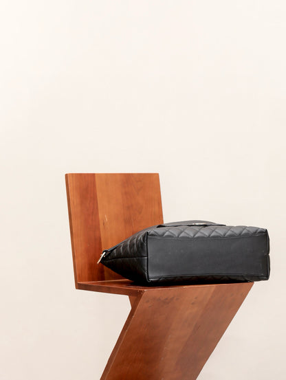 CC 23B MAXI HOBO BAG