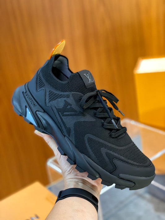 LOU RUNNER TATIC TRAINERS