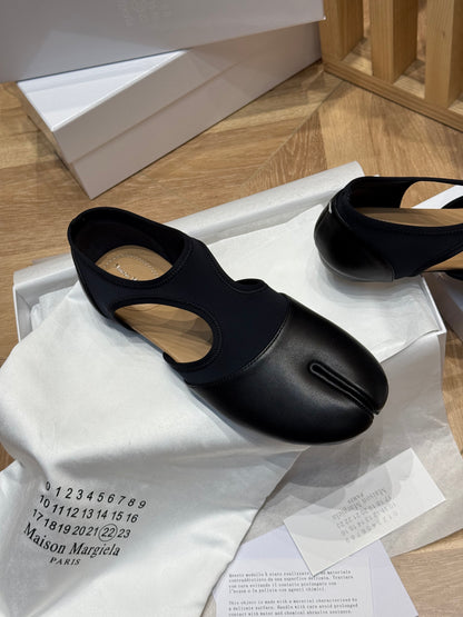 MAISON M TABI BALLET FLATS