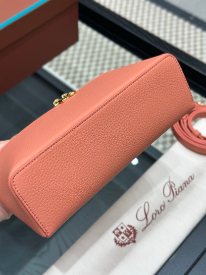 LORO P EXTRA POCKET L19 BAG