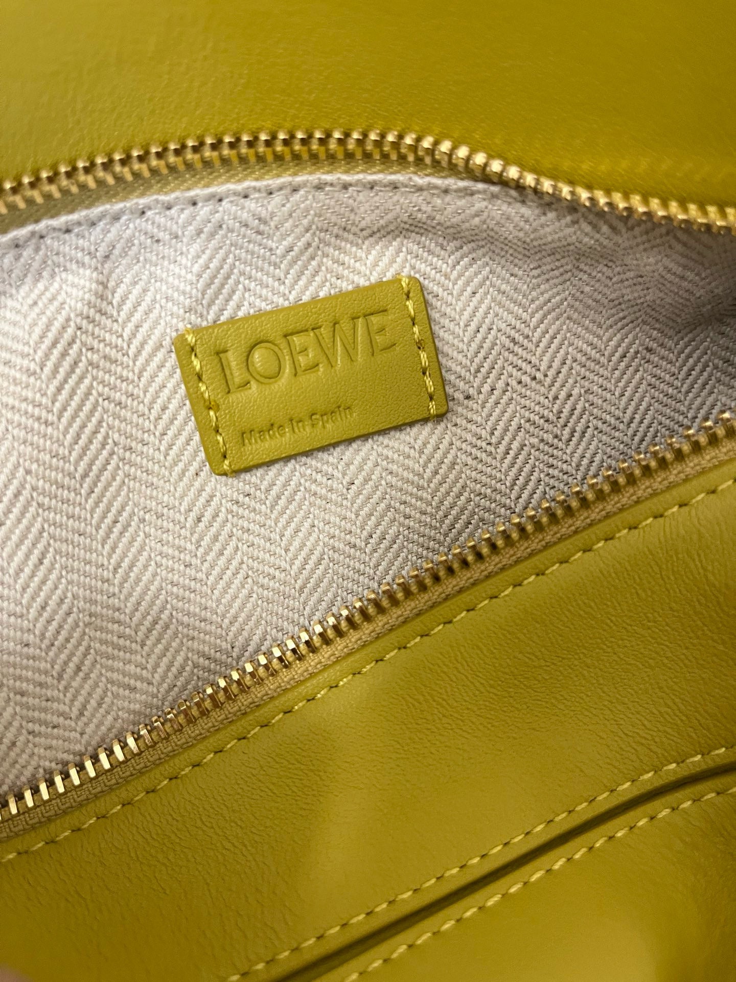 LOEW SMALL PUZZLE BAG