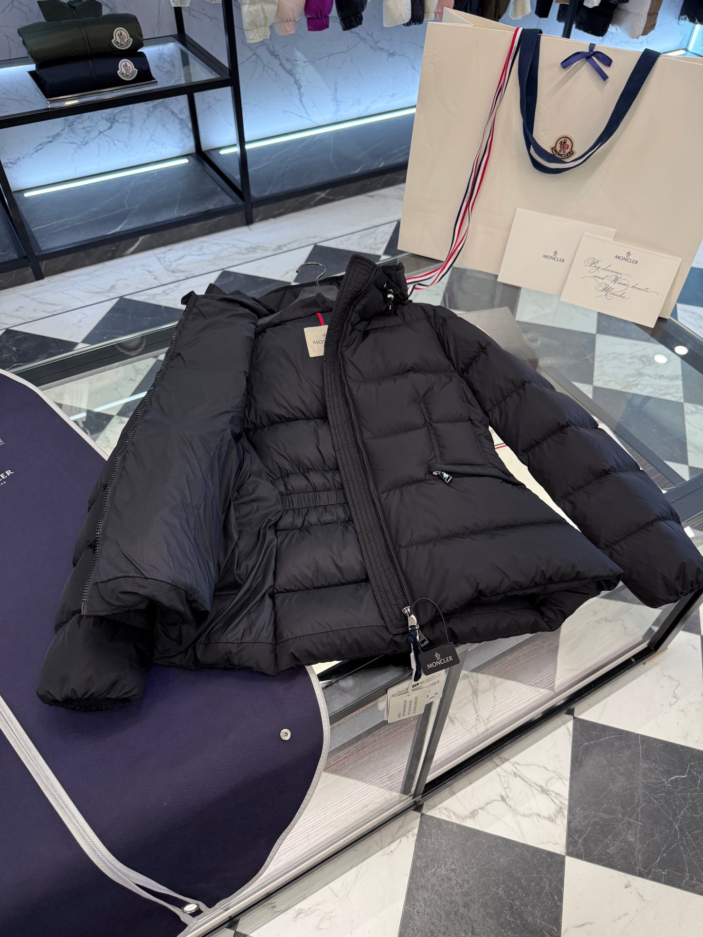 MONC AVOCE JACKET