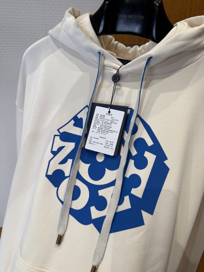 LOU HOODIE