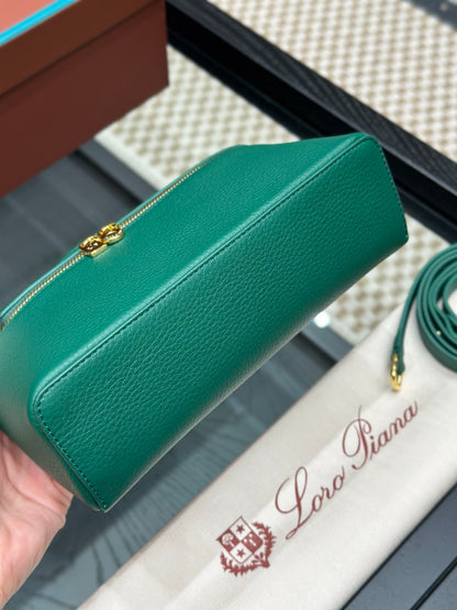 LORO P EXTRA POCKET L19 BAG