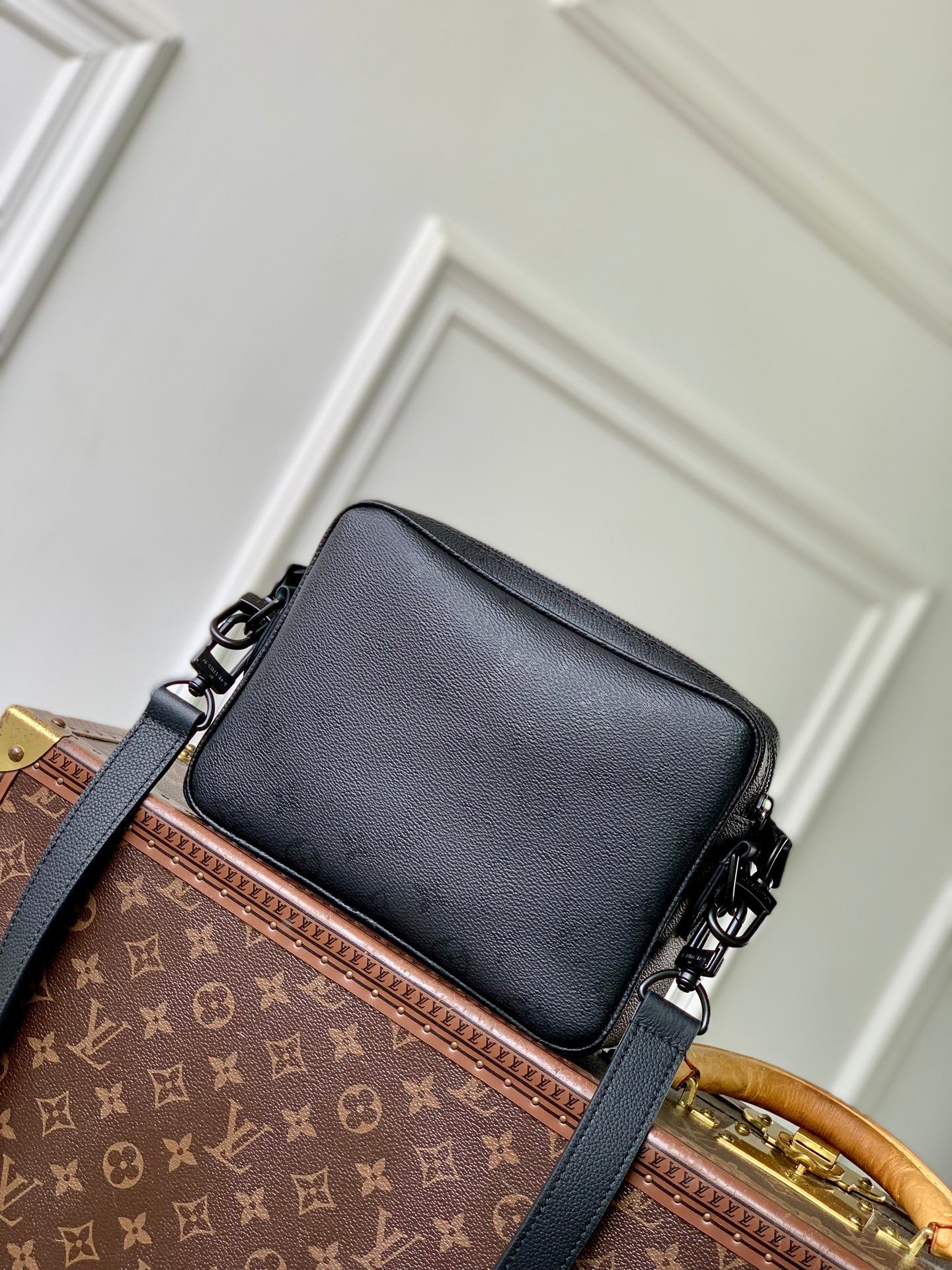 LOU NIL BAG