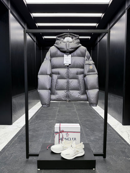 MONC COUYERE JACKET