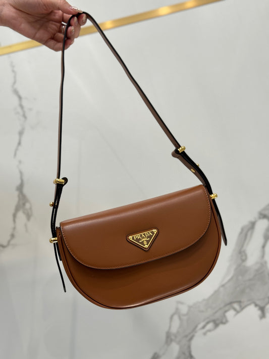 PD ARQUE SHOULDER BAG