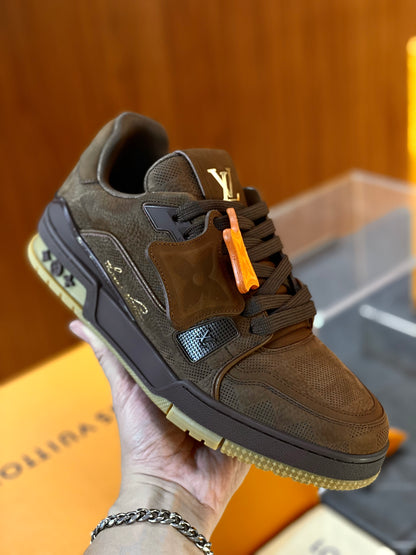 LOU TRAINERS