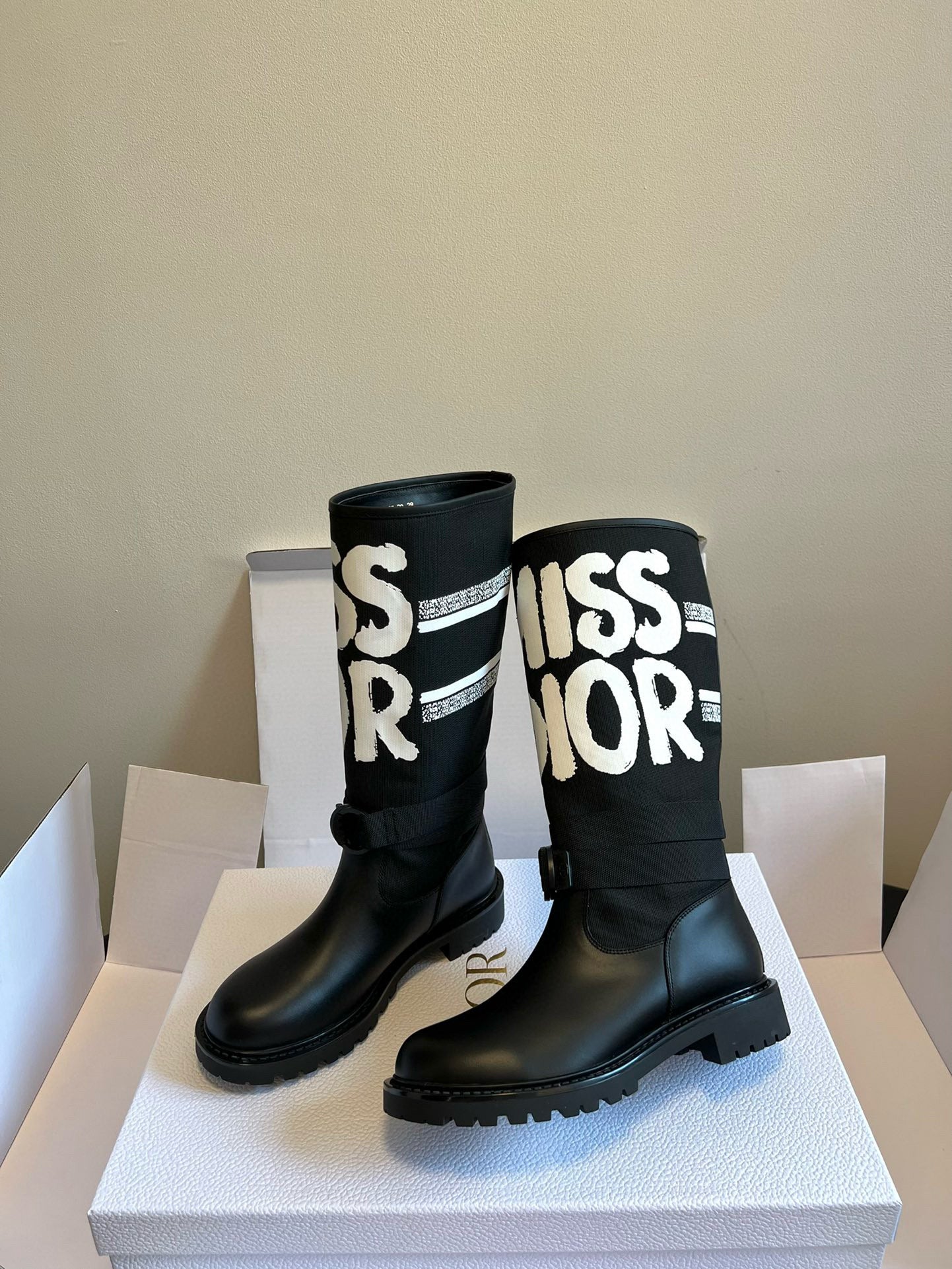 CD BOOTS